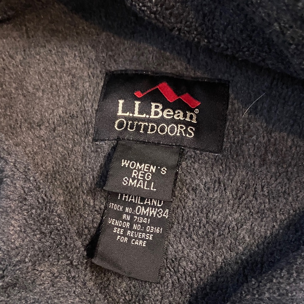 L.L. Bean Women's Green Ski Jacket - Picture 2 of 7